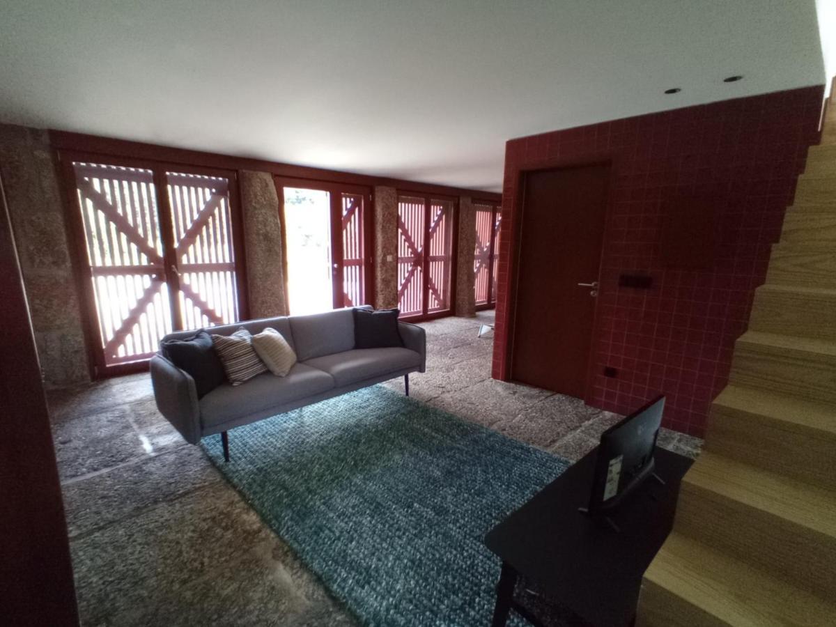 Quinta Pousada De Fora Wines & Tourism Guimarães Oda fotoğraf