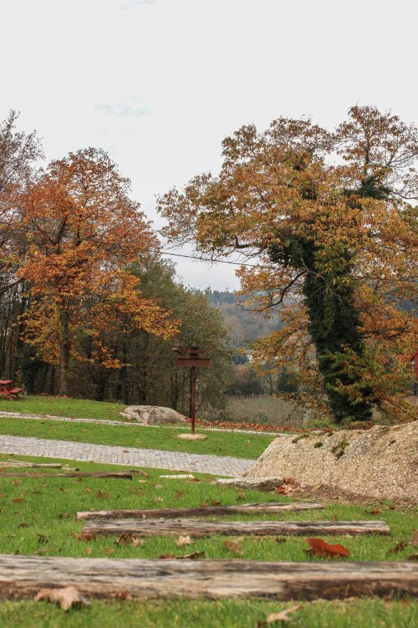 Quinta Pousada De Fora Wines & Tourism Guimarães Dış mekan fotoğraf